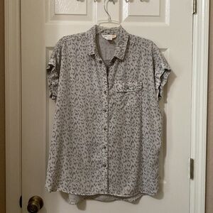 C&C California Gray Leopard Print Top